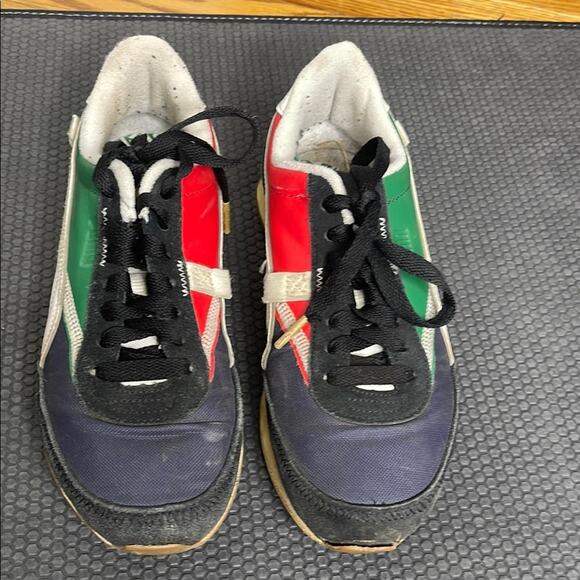 Puma Red and Green Athletic Shoes with Color Block Design 8.5 - Picture 1 of 12